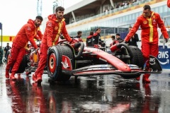 55 SAINZ Carlos (spa), Scuderia Ferrari SF-24, mechanic, mecanicien, mechanics during the Formula 1 AWS Grand Prix du Canada 2024, 9th round of the 2024 Formula One World Championship from June 07 to 09, 2024 on the Circuit Gilles Villeneuve, in Montréal, Canada - Photo Xavi Bonilla / DPPI