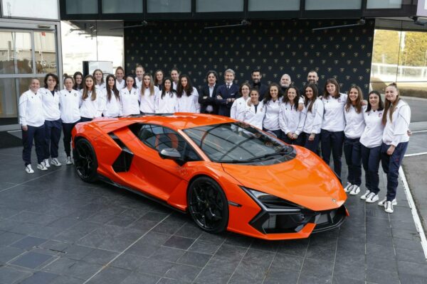 Automobili Lamborghini e Bologna FC 1909 Femminile insieme fino al 2025